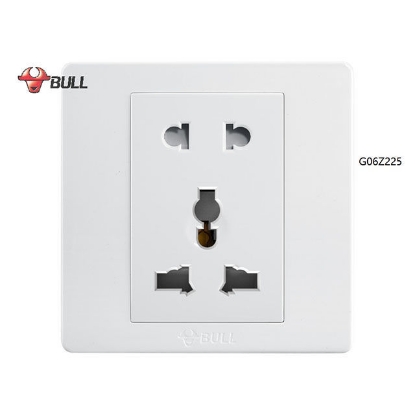 Picture of Bull 2 Gang Universal Outlet Set (White), G06Z225